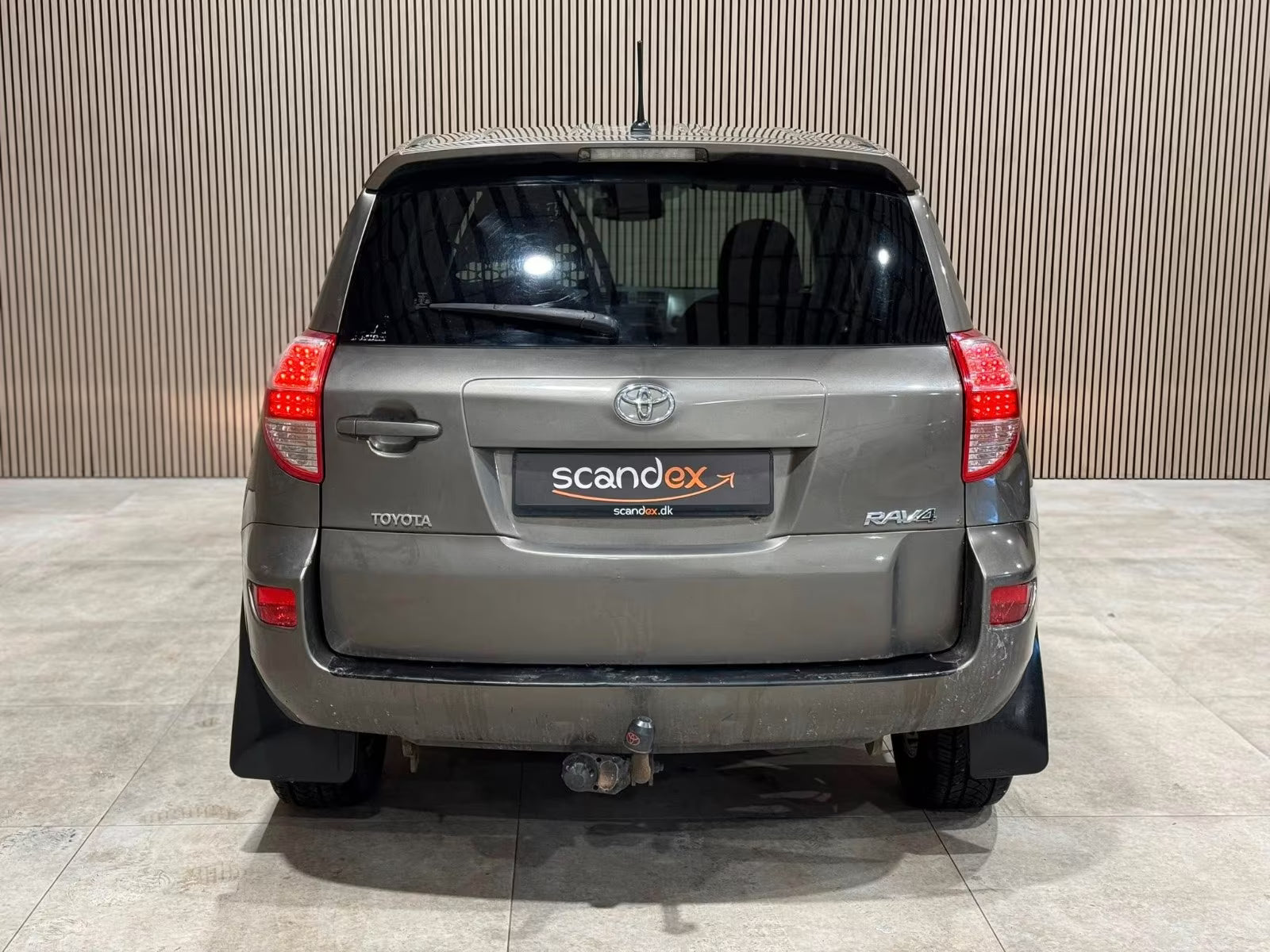 Toyota RAV4 Life 4×4 – Diesel Manuelle