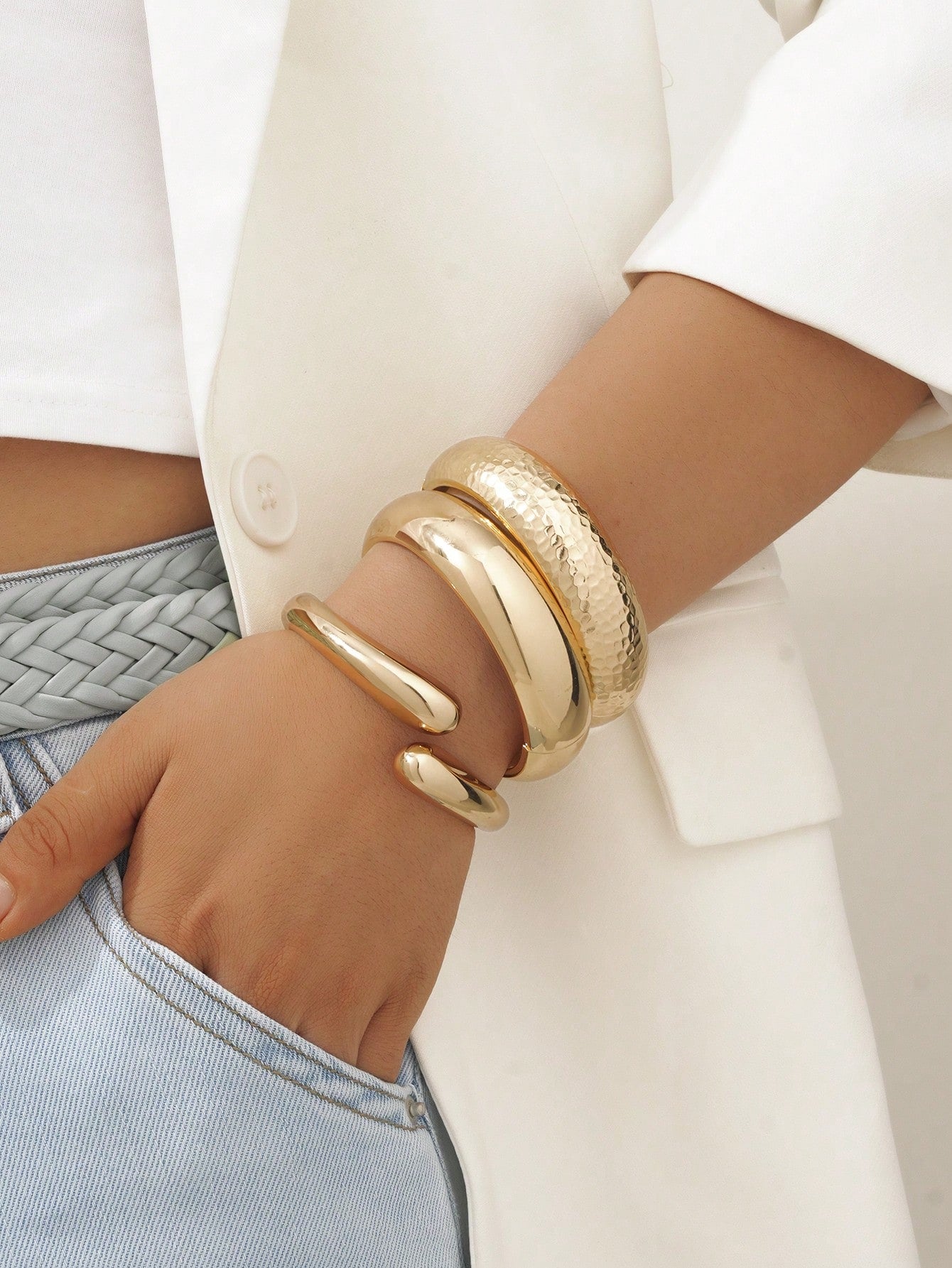 1 set de bracelets manchette en métal 06