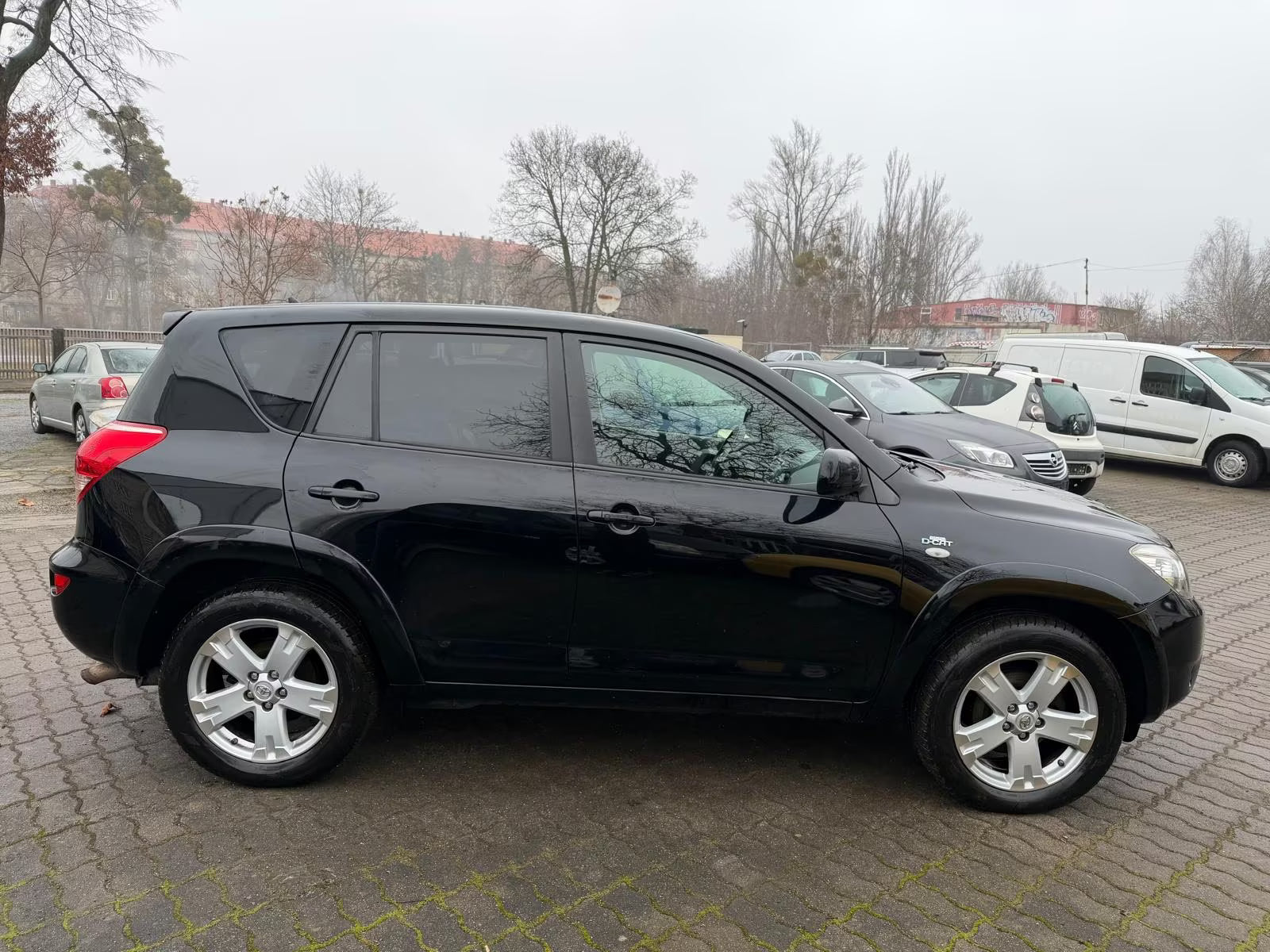 Toyota RAV4 Executive 4×4 – Diesel Manuelle