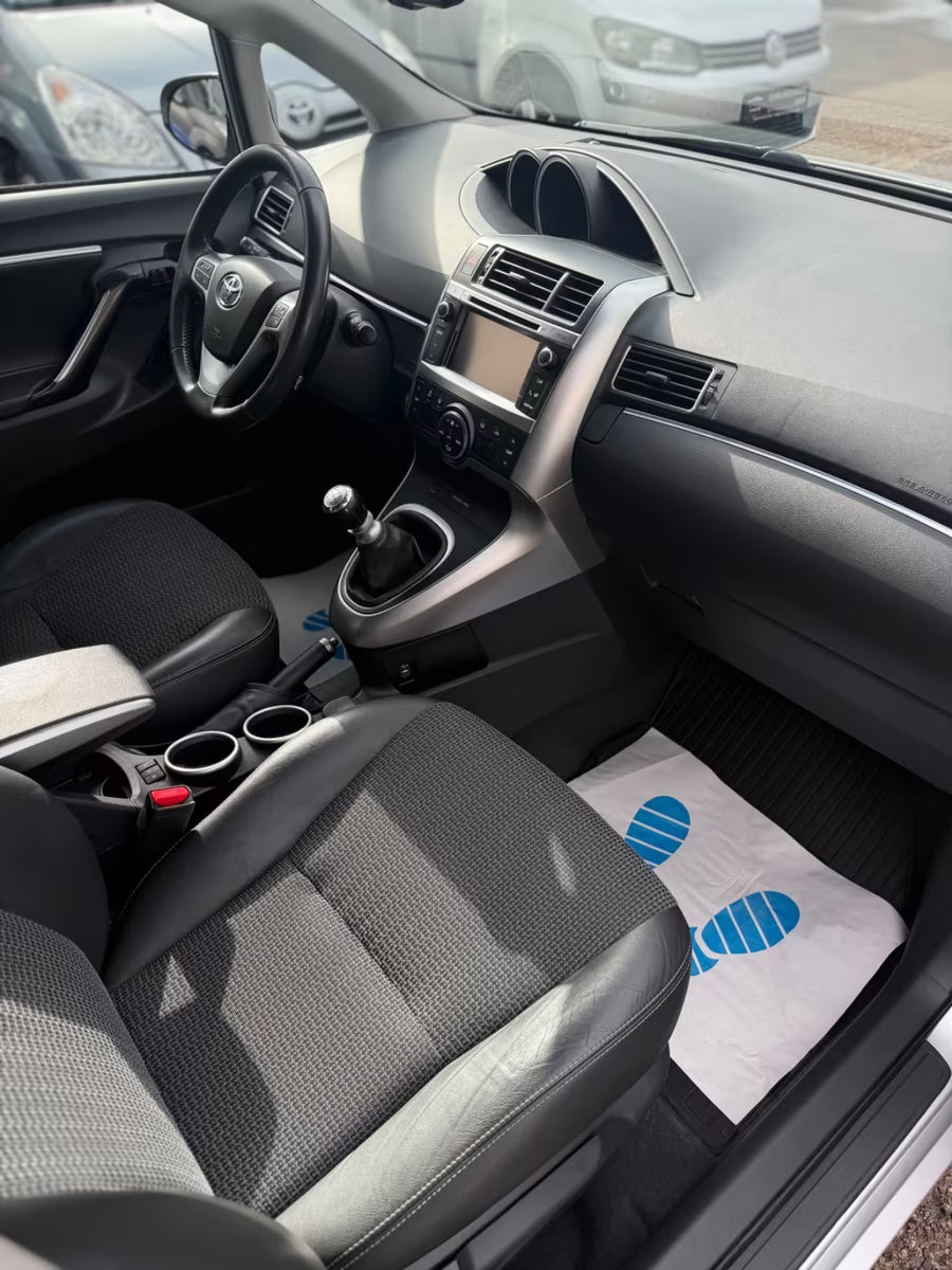 Toyota Verso 2.0 D-4D Executive – 124 ch