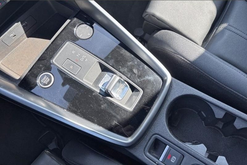 Audi A3 Sportback 35 TFSI 150ch Mild Hybrid Design Luxe S tronic 7