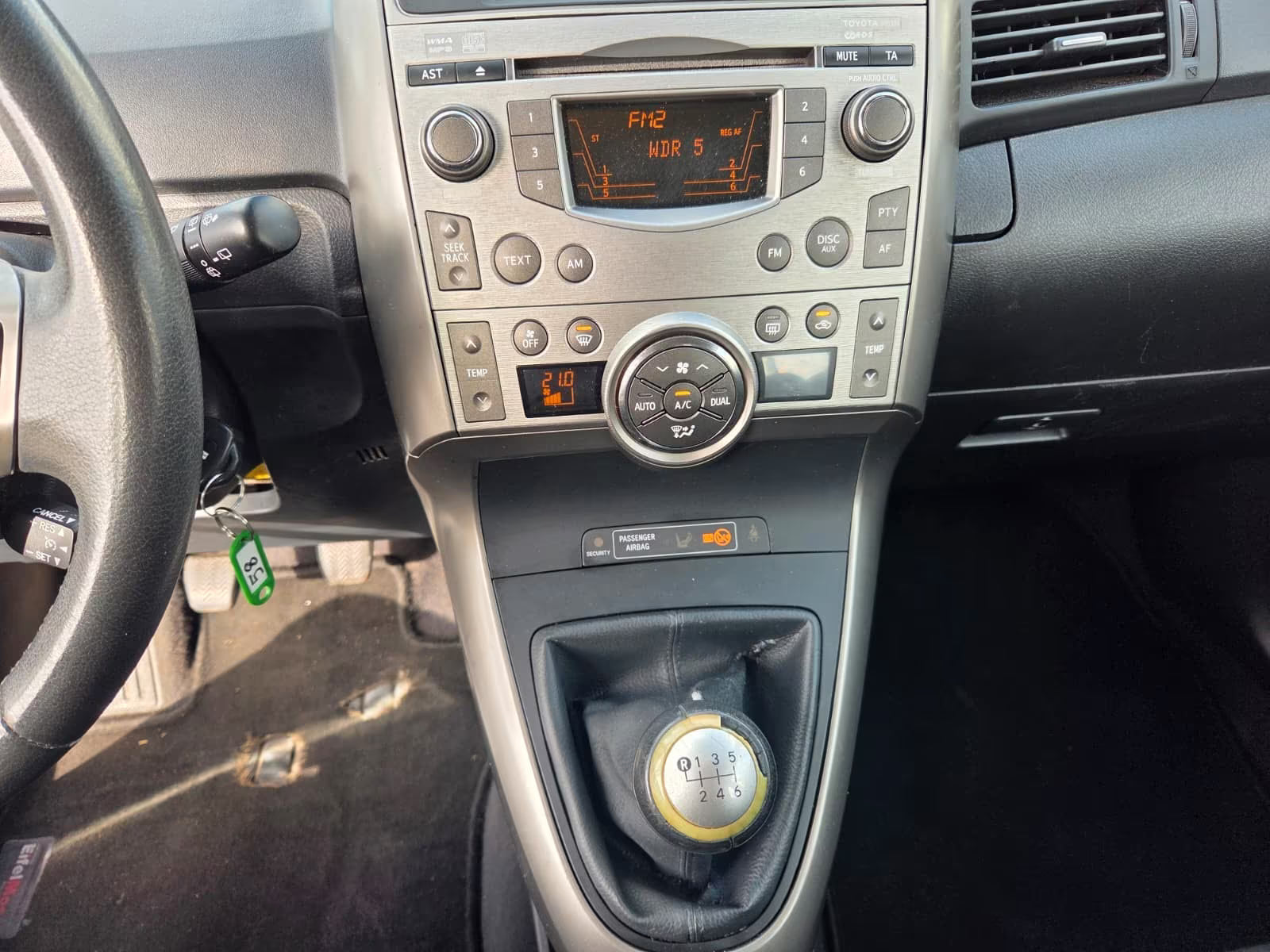 Toyota Verso 2.0 D-4D Life 7 Places (2010)