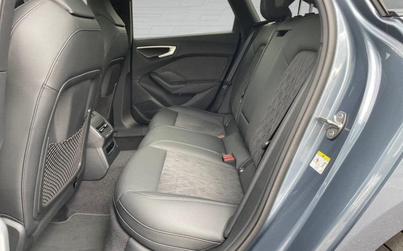 Audi A5 Avant 2.0 e-hybrid 299ch S line quattro S tronic 7