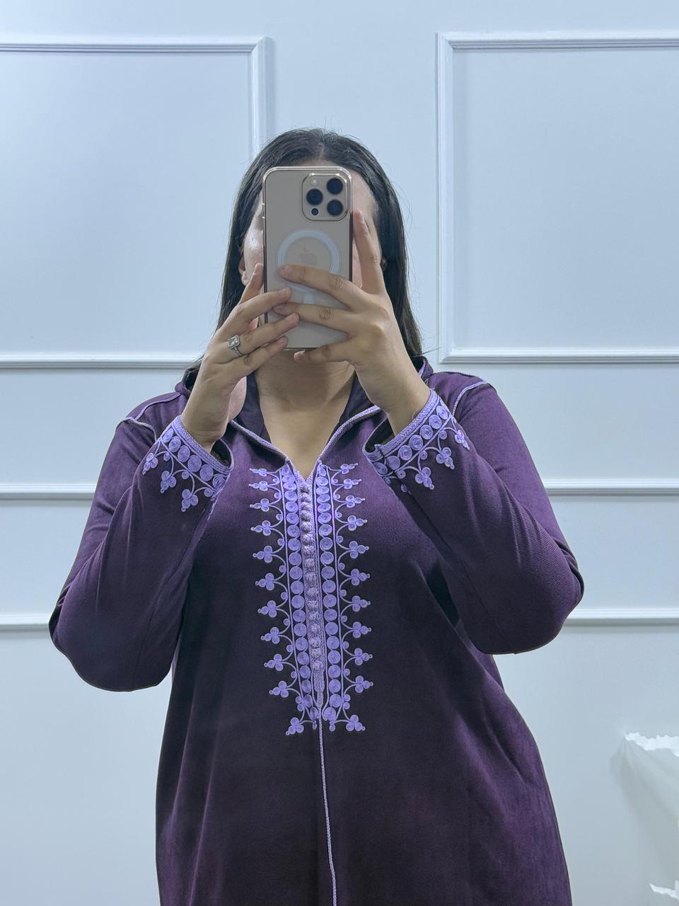 Jellaba de couleur Violet foncé