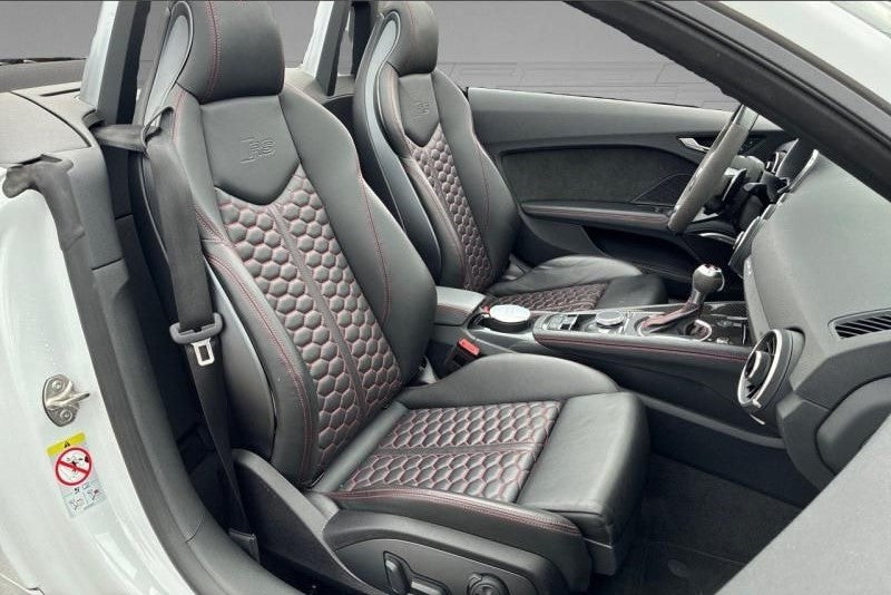 Audi TT RS Roadster 2.5 TFSI 400ch quattro S tronic 7