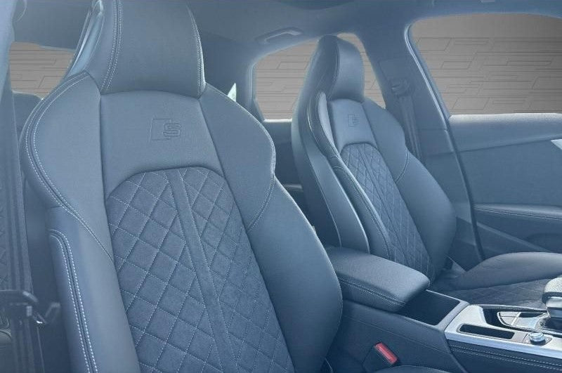 Audi A4 35 TFSI 150ch Competition S tronic 7