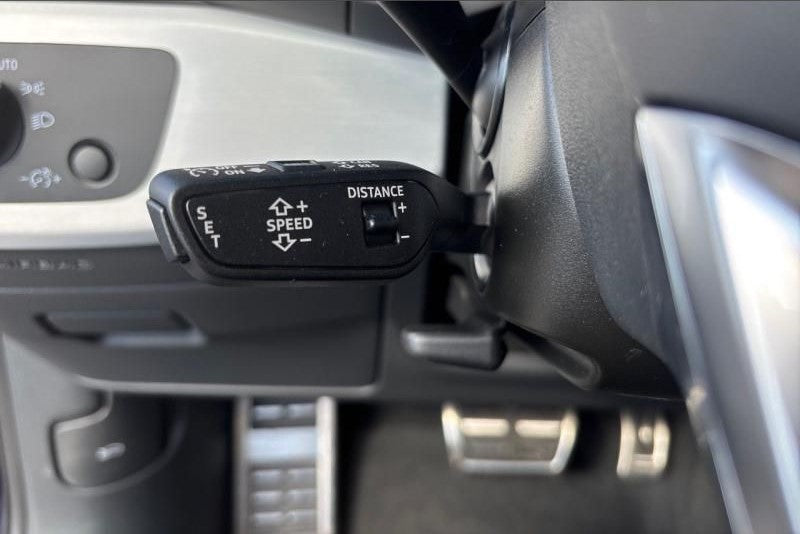 Audi A4 35 TFSI 150ch Competition S tronic 7