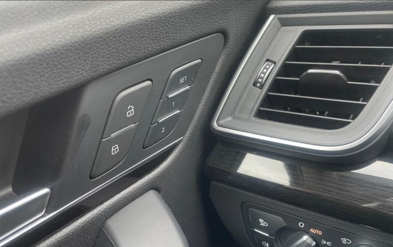 Audi Q5 2.0 TDI 190ch Avus quattro S tronic 7