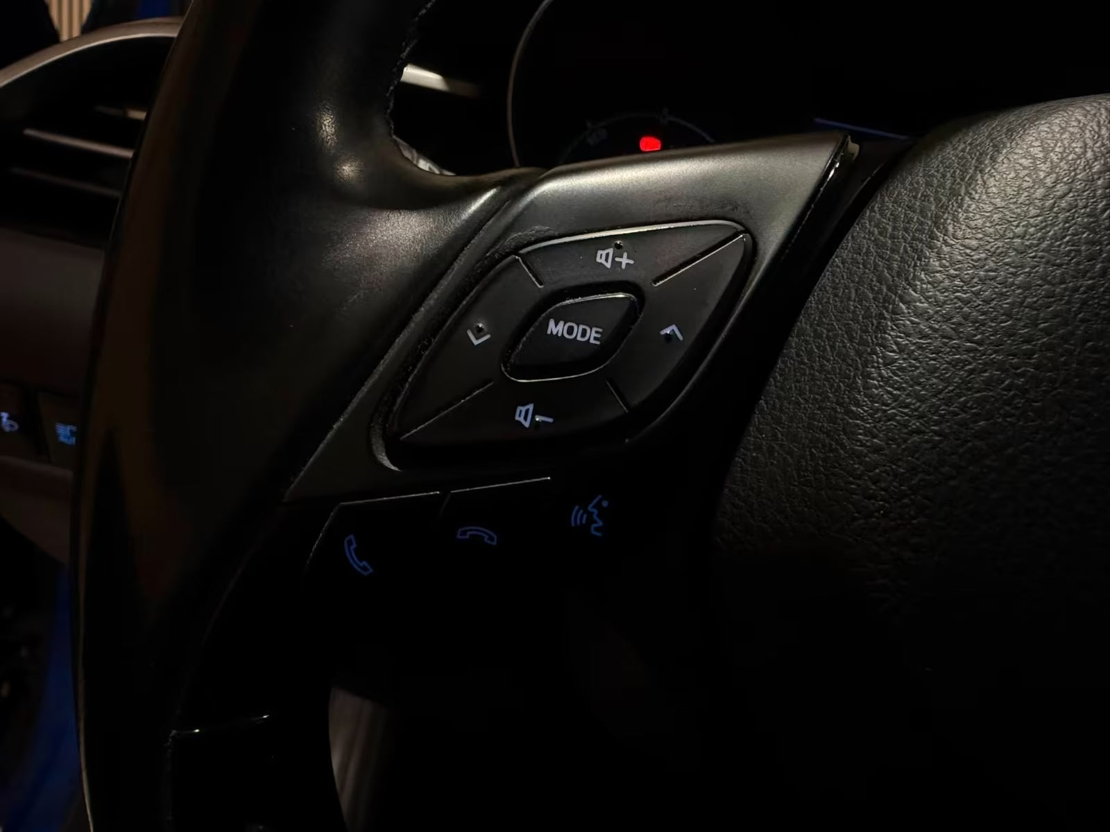 Toyota C-HR Hybrid Automatique (2019)