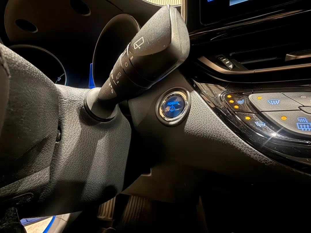 Toyota C-HR Hybrid Automatique (2019)