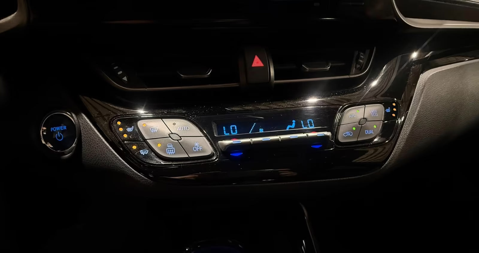 Toyota C-HR Hybrid Automatique (2019)