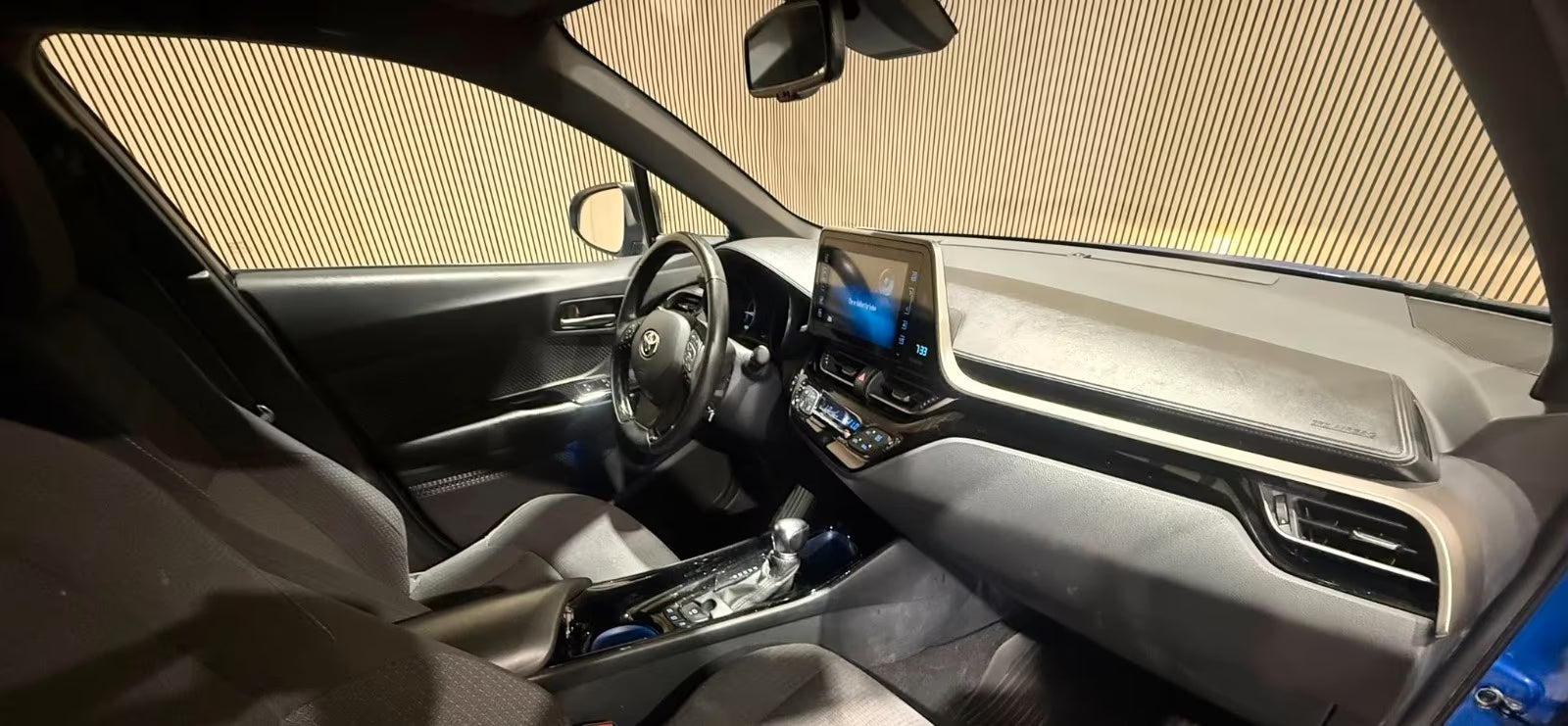 Toyota C-HR Hybrid Automatique (2019)