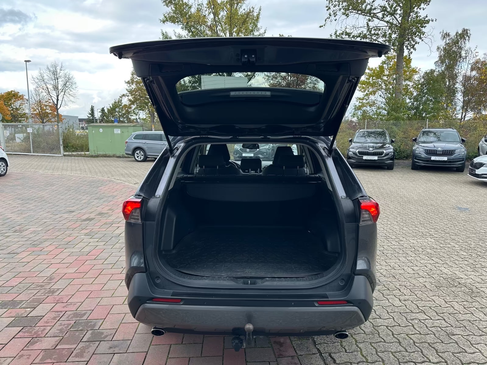 Toyota RAV4 Essence Manuelle Comfort (2019)