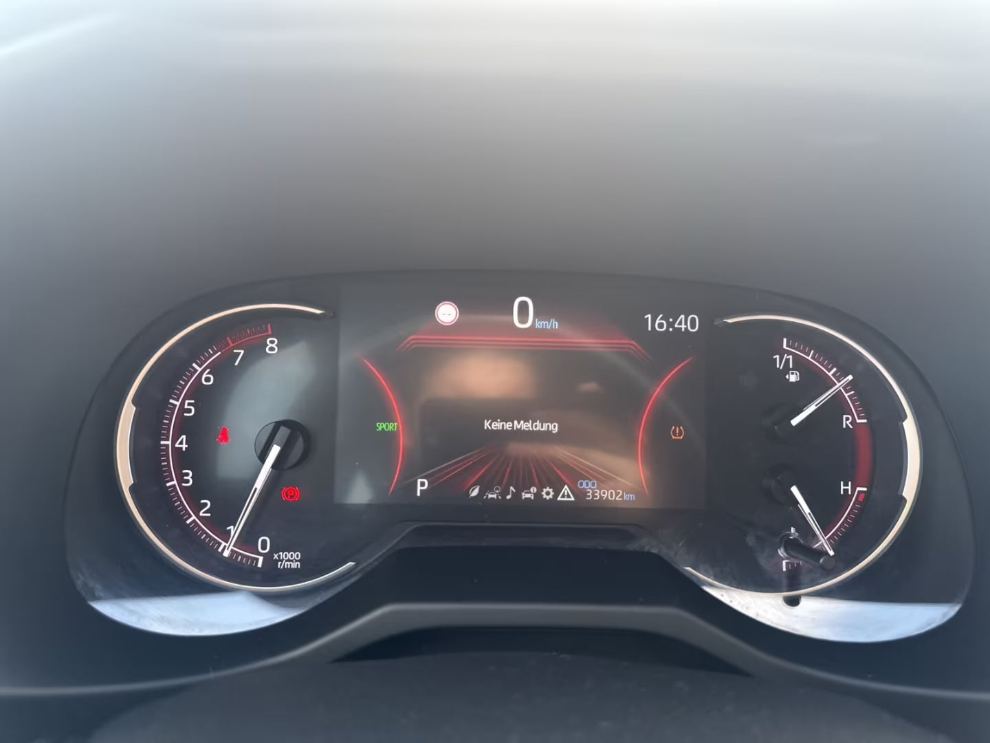 Toyota RAV4 Essence Automatique (2021)