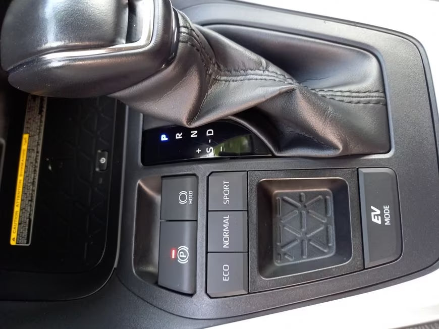 Toyota RAV4 Hybride Automatique (2019)