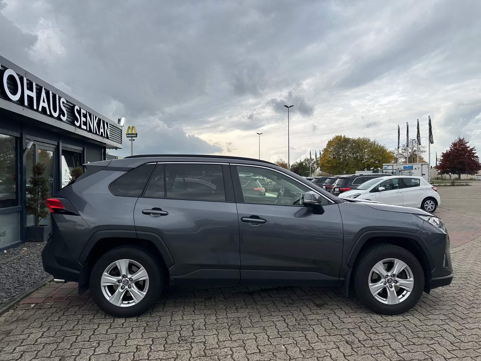 Toyota RAV4 Essence Manuelle Comfort (2019)