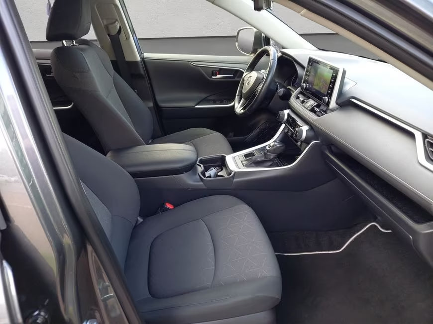Toyota RAV4 Hybride Automatique (2019)