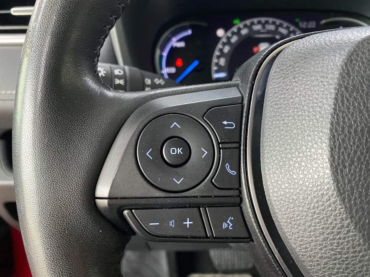 Toyota RAV4 Hybride Automatique (2022)