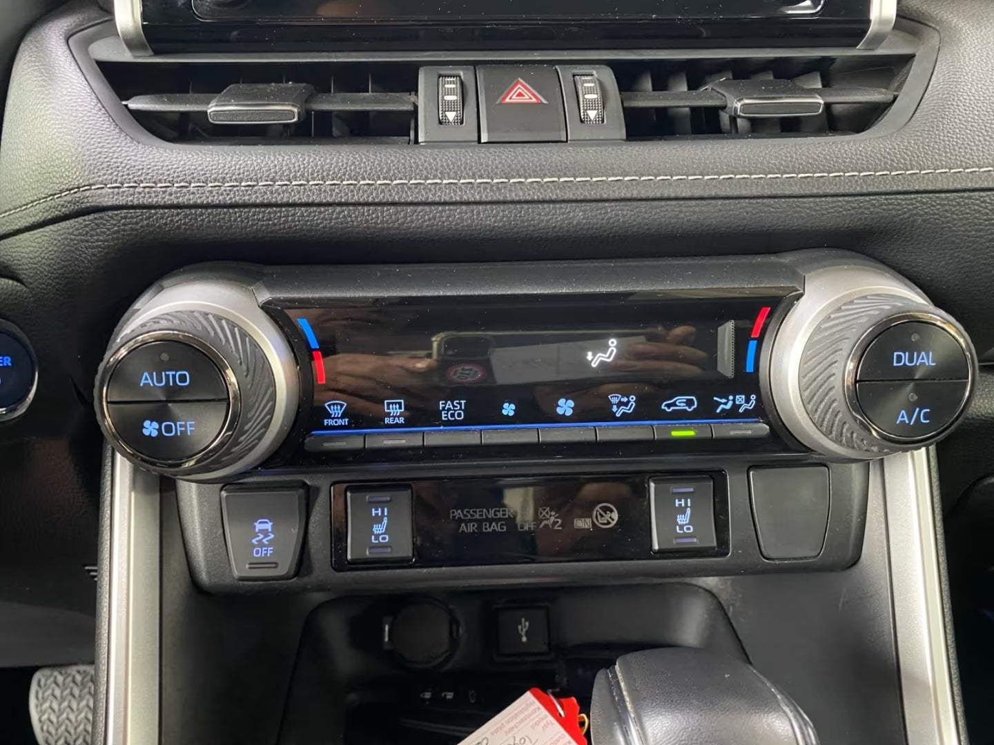 Toyota RAV4 Hybride Automatique (2022)