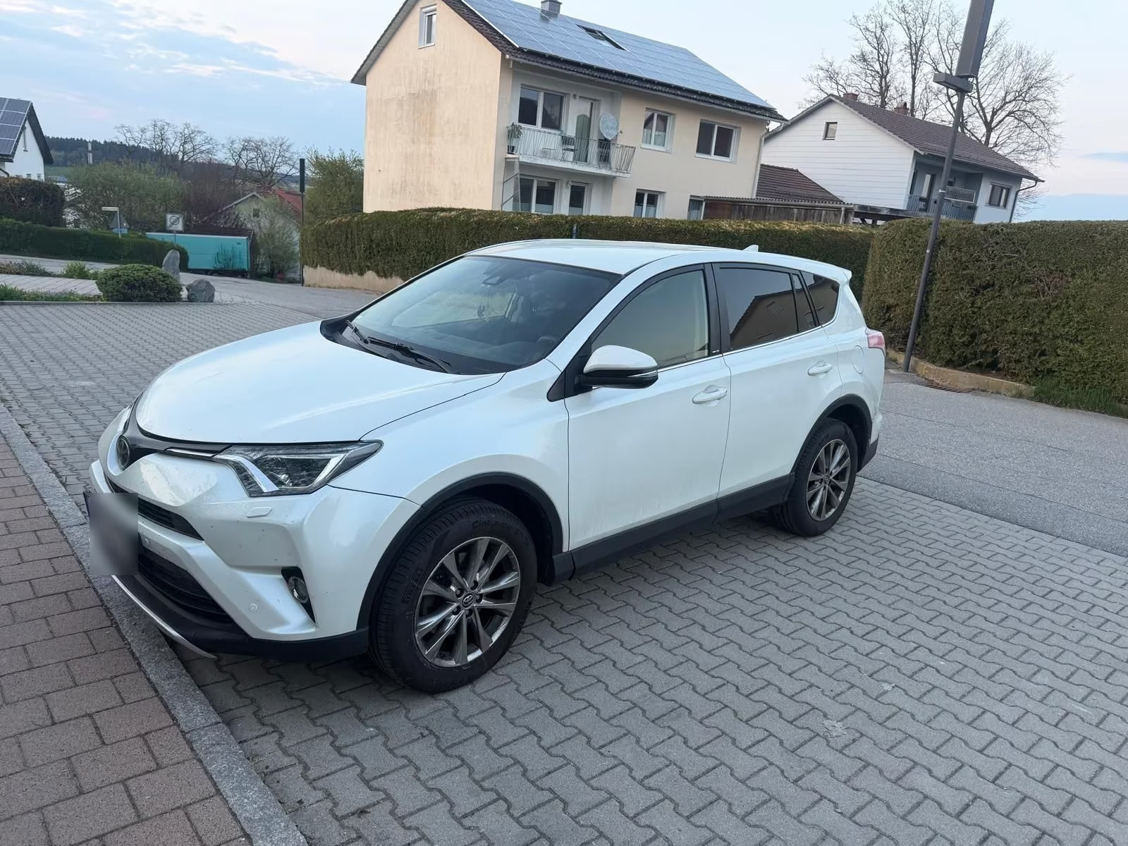 Toyota RAV4 Life 4×4 – Diesel Manuelle (2014)