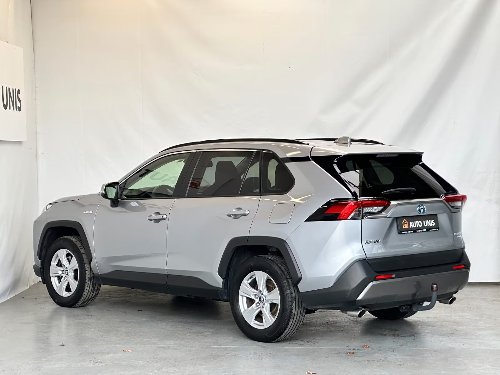 Toyota RAV4 Hybride AWD-i Automatique Dynamic Business (2021)
