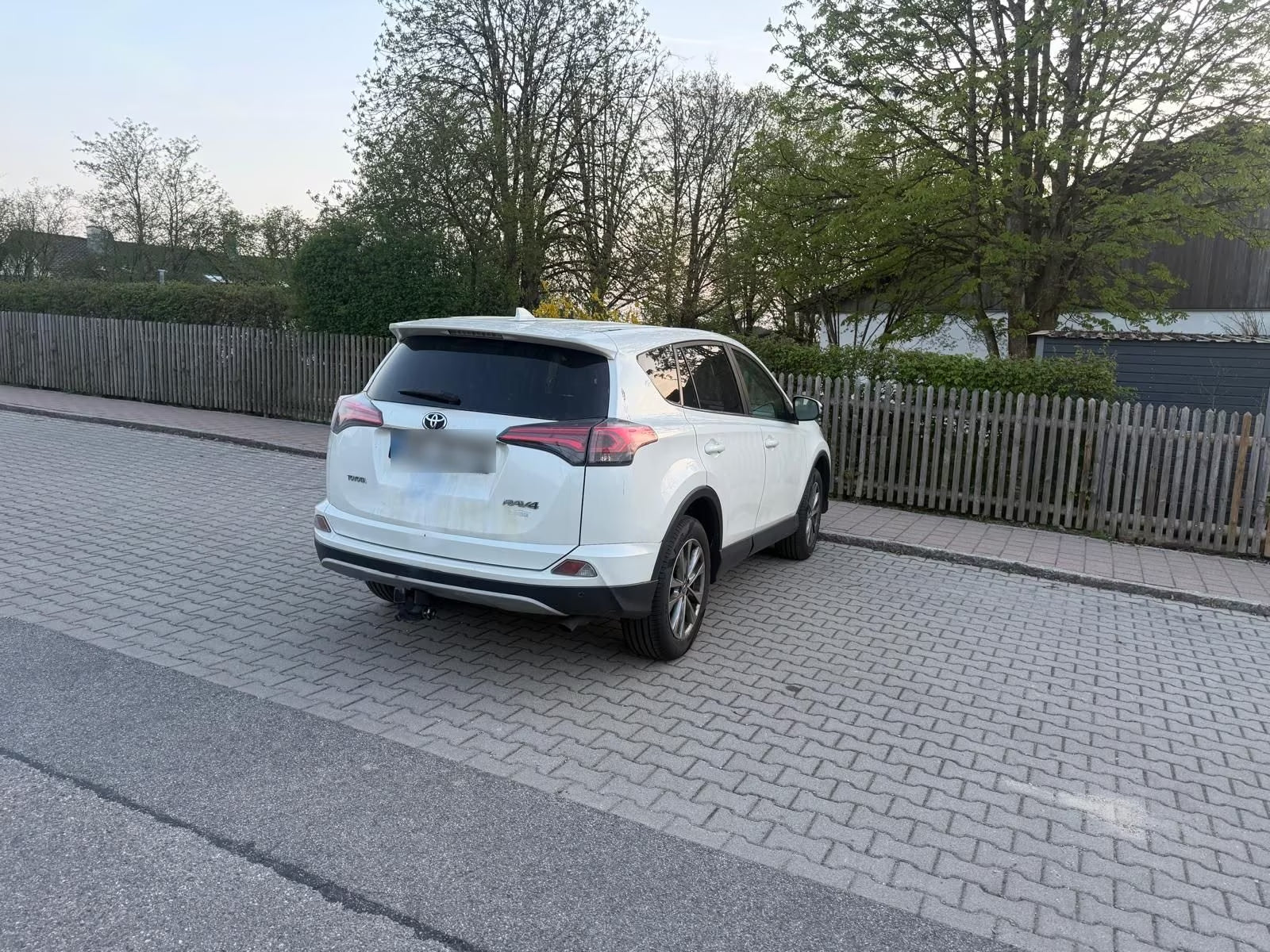 Toyota RAV4 Life 4×4 – Diesel Manuelle (2014)