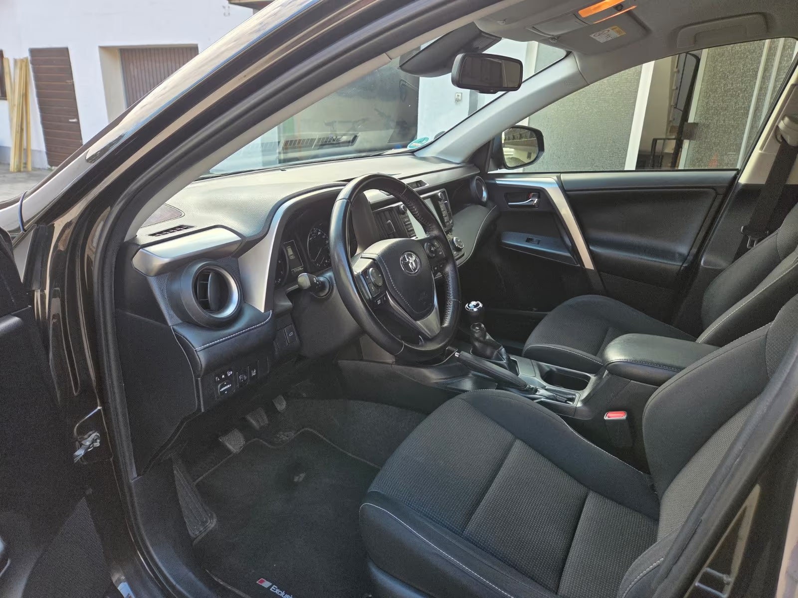 Toyota RAV4 Diesel Manuelle (2017)
