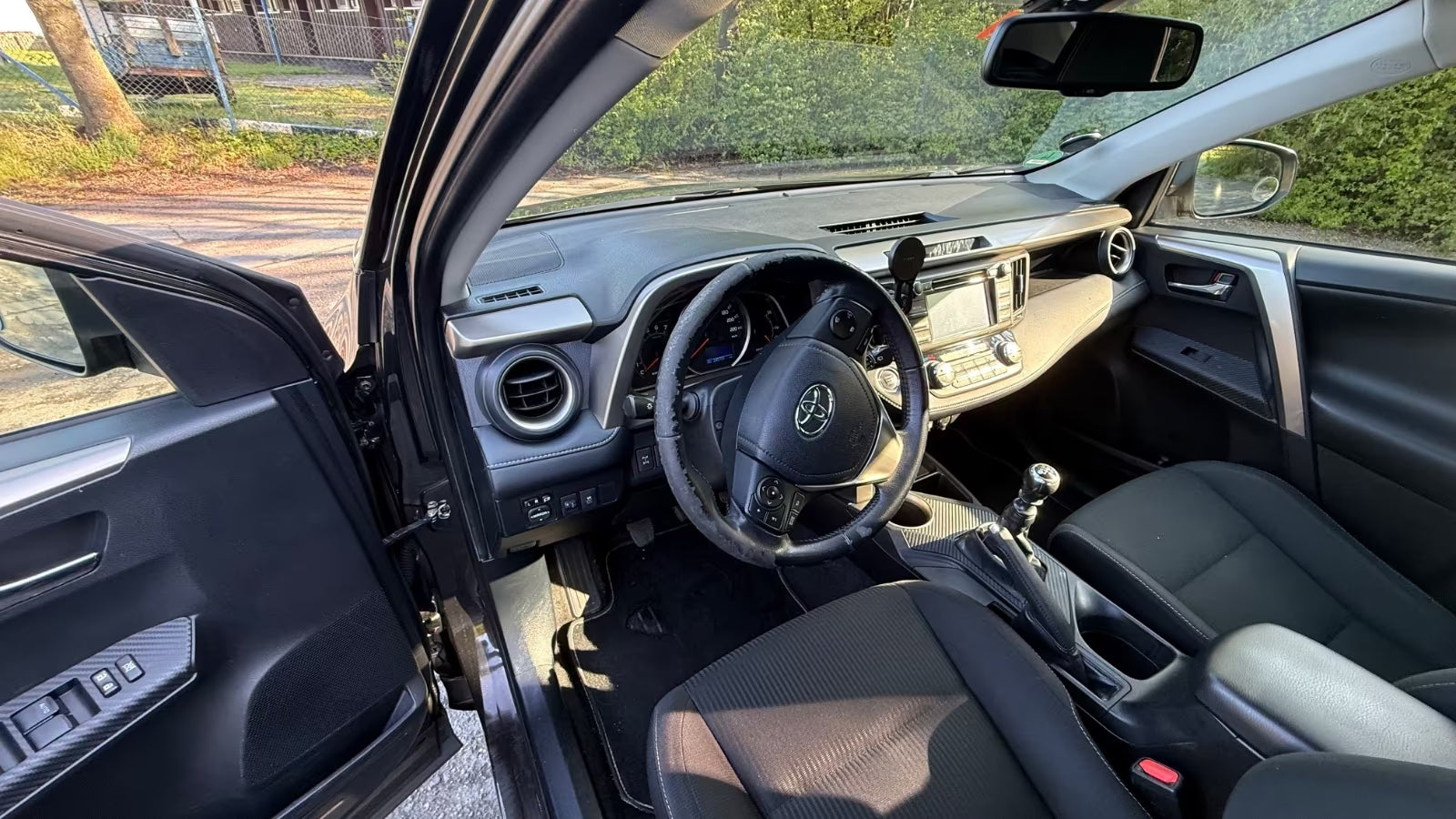 Toyota RAV4 4×4 Diesel Manuelle (2015)