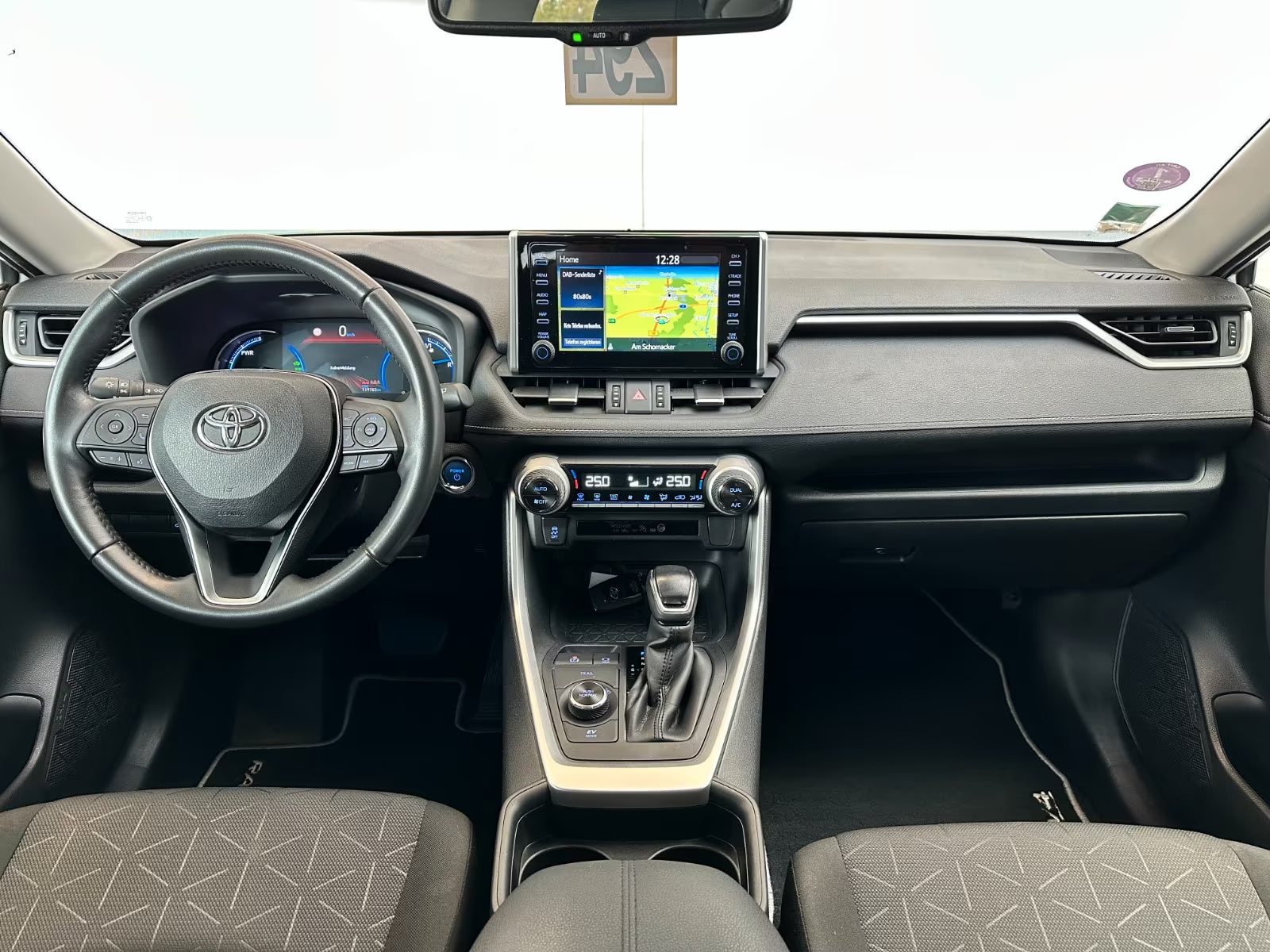 Toyota RAV4 Hybride AWD-i Automatique Dynamic Business (2021)