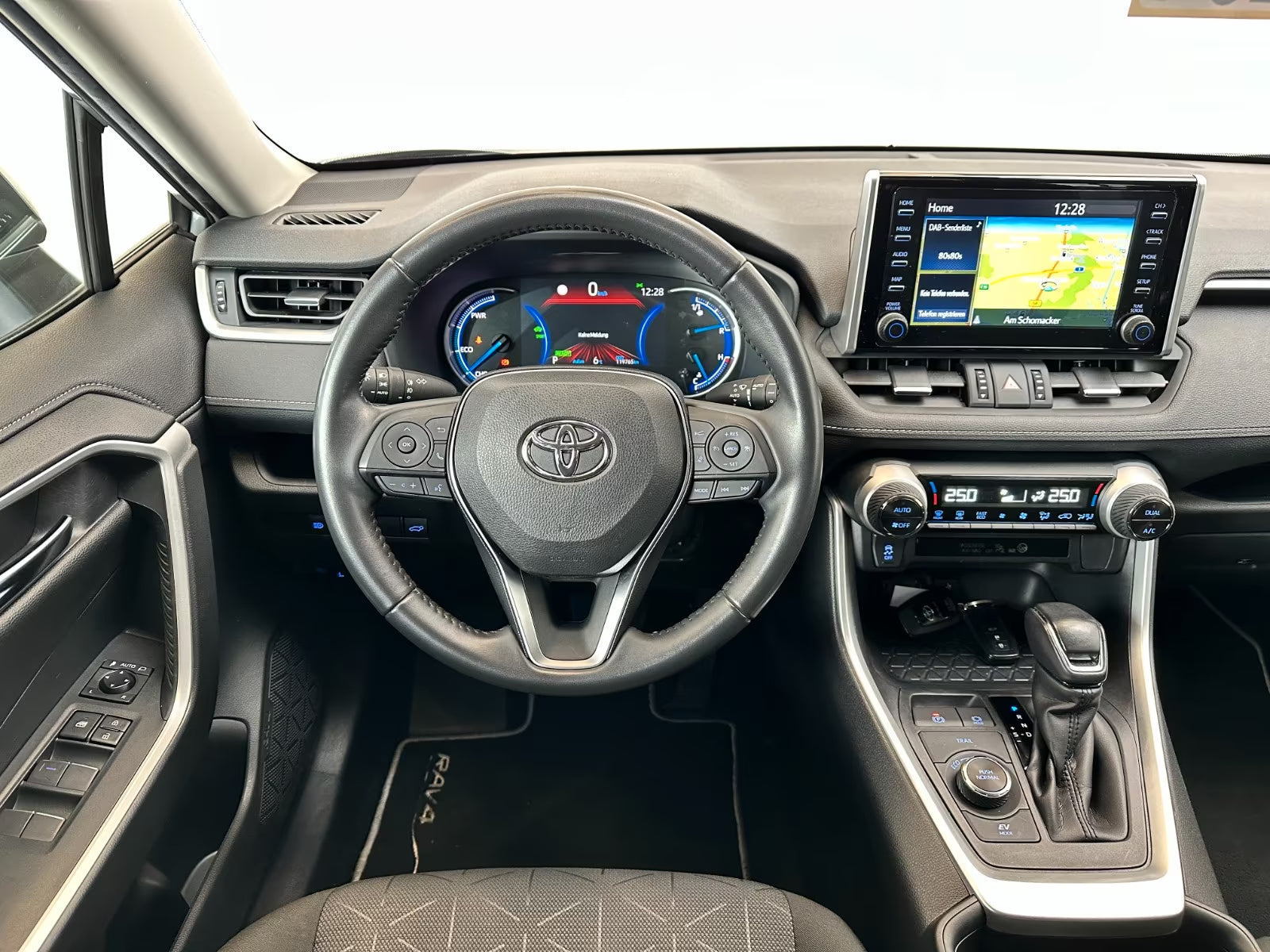 Toyota RAV4 Hybride AWD-i Automatique Dynamic Business (2021)