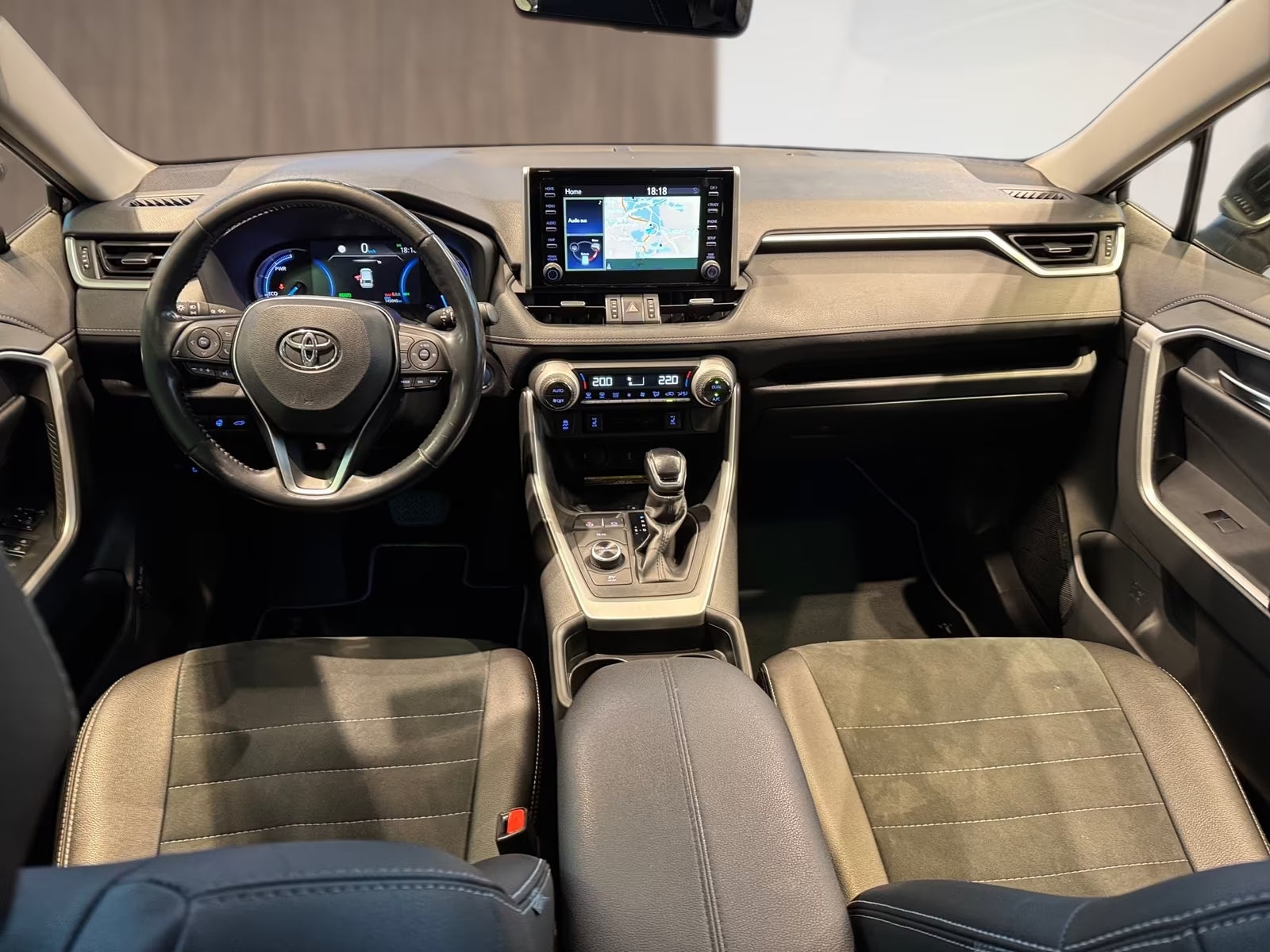 Toyota RAV4 Hybrid AWD Automatique (2020)