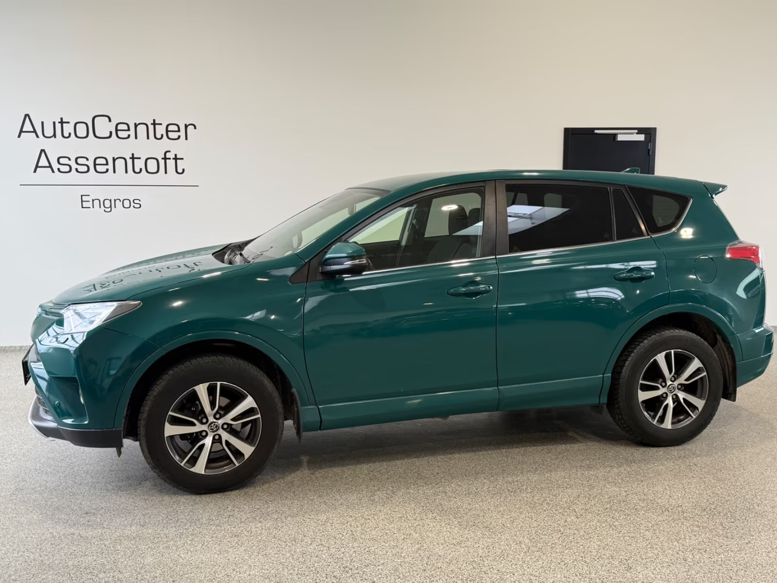 Toyota RAV4 Edition-S – Diesel Manuelle (2018)