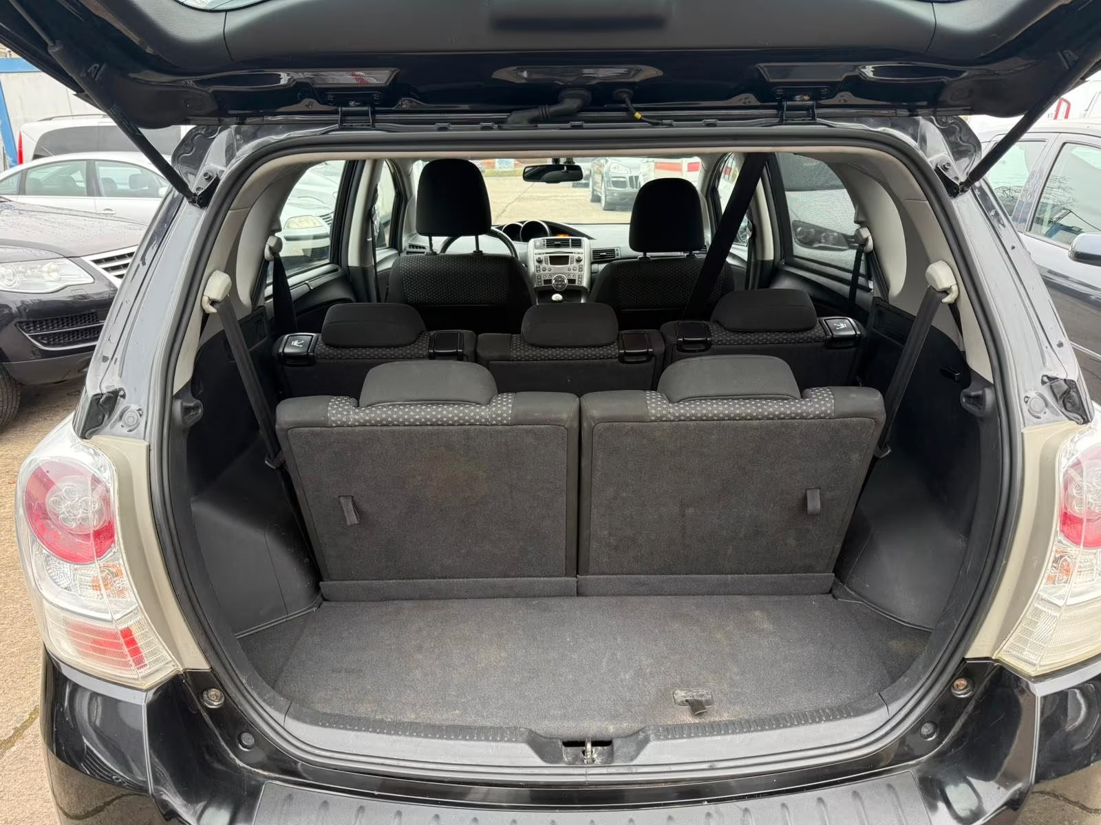 Toyota Verso 2.0 D-4D – 7 Places
