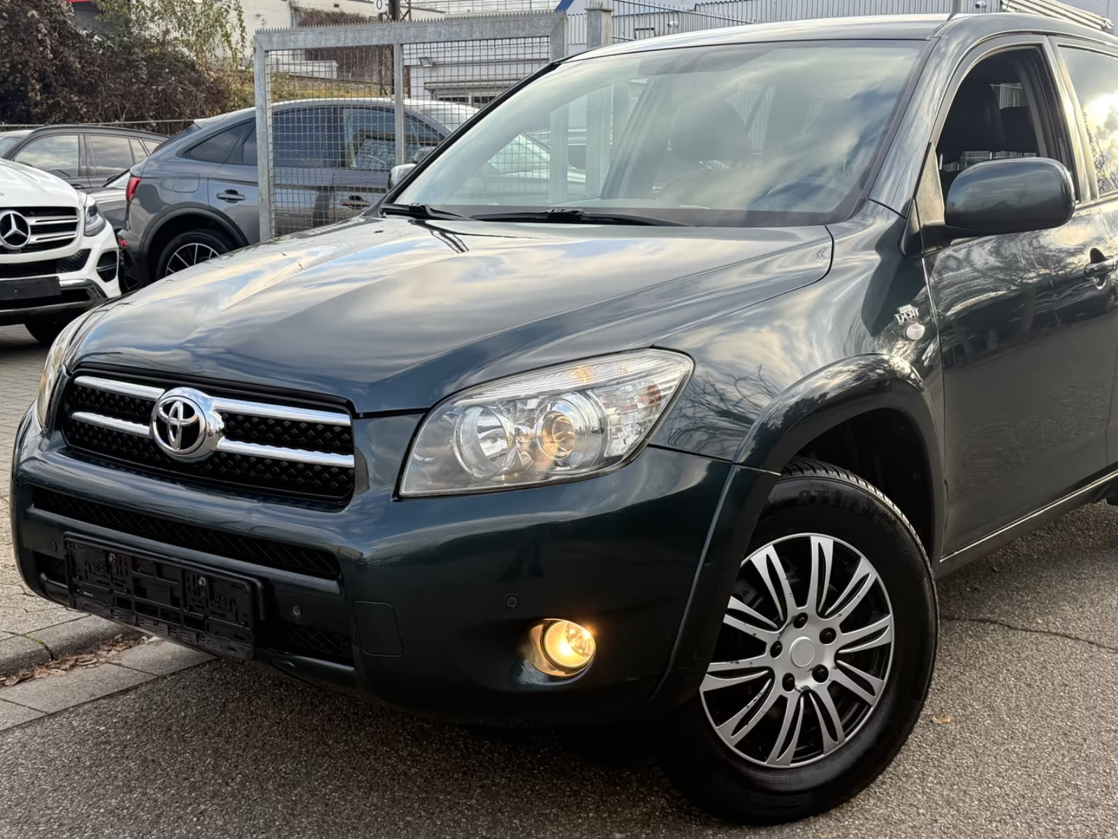 Toyota RAV4 Exécutive 4×4 – Diesel Manuelle