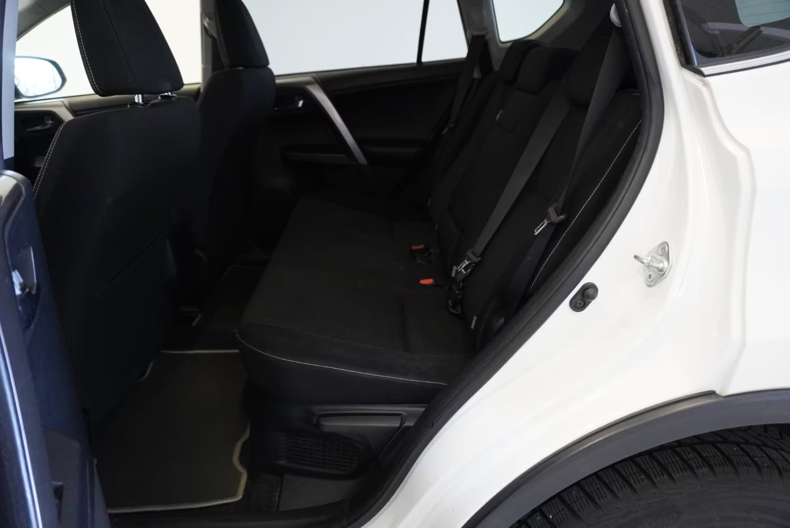 Toyota RAV4 Comfort Hybrid – Automatique (2018)