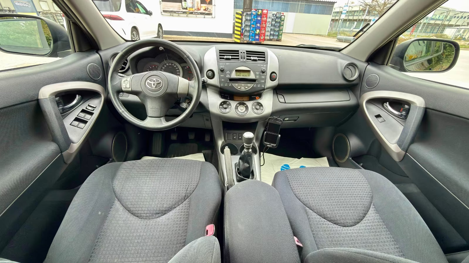 Toyota RAV4 Sol 4×4 – Diesel Manuelle