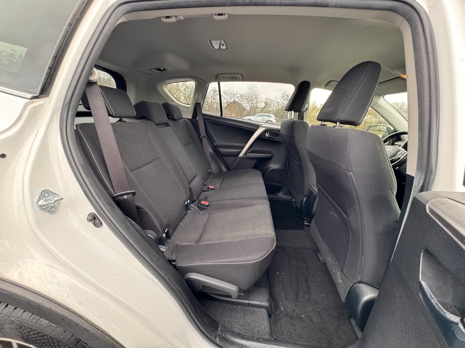 Toyota RAV4 Comfort – Diesel Manuelle (2016)