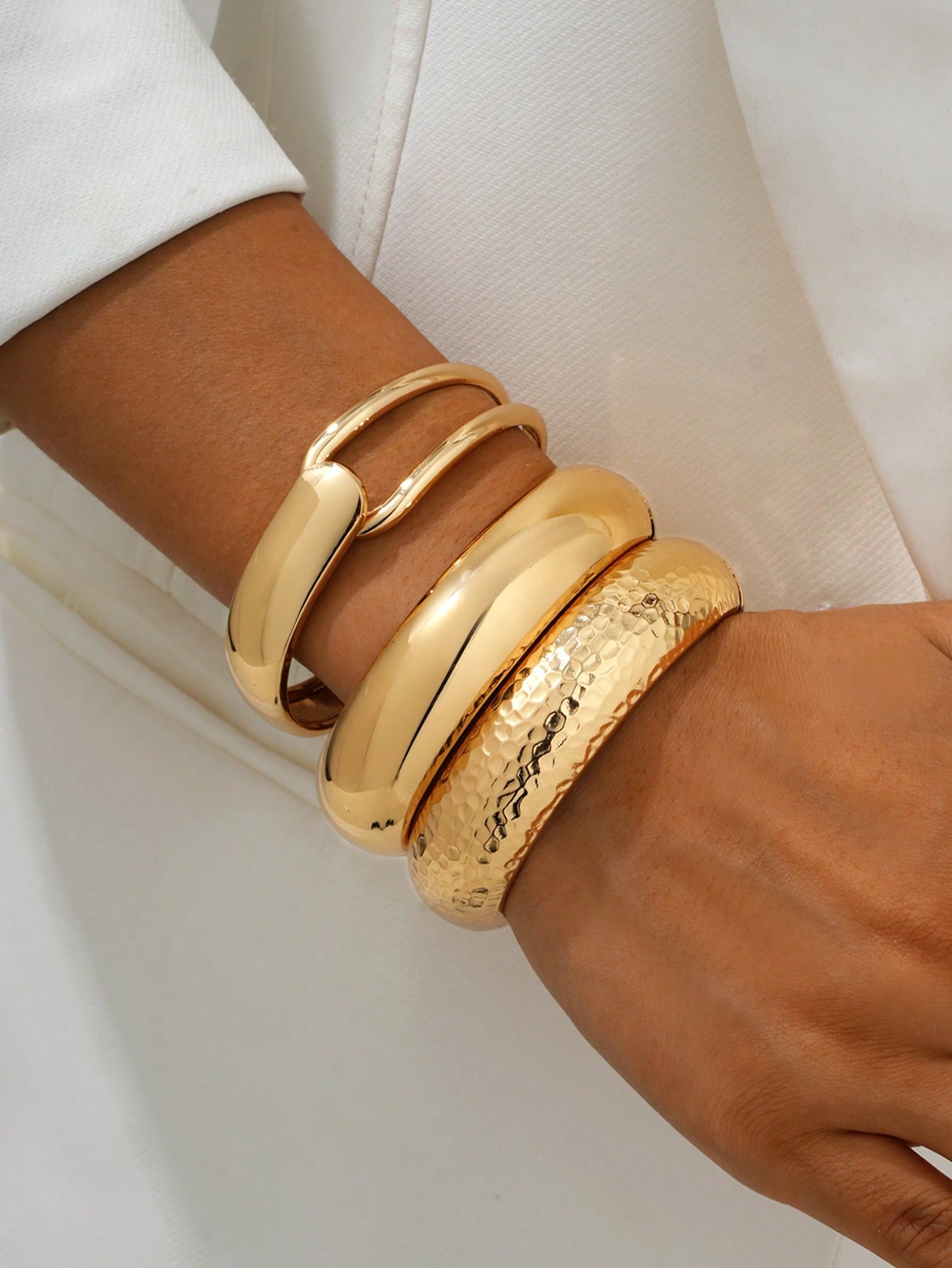 1 set de bracelets manchette en métal 06