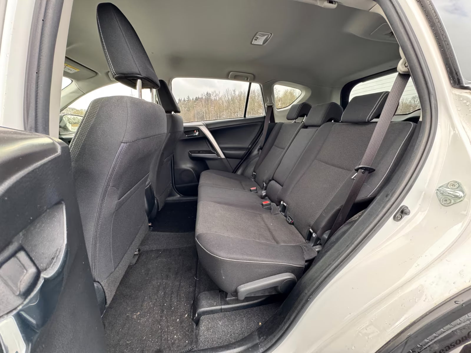 Toyota RAV4 Comfort – Diesel Manuelle (2016)