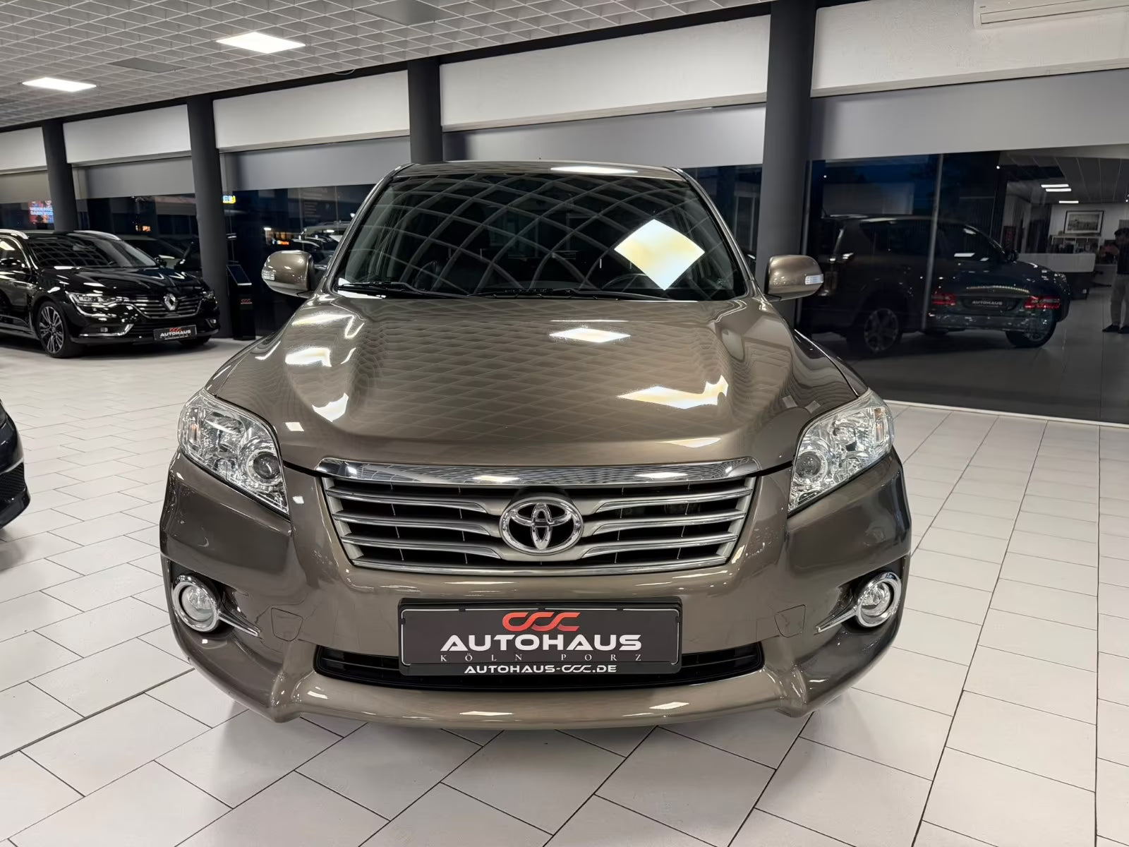 Toyota RAV4 Executive 4×4 – Diesel Automatique