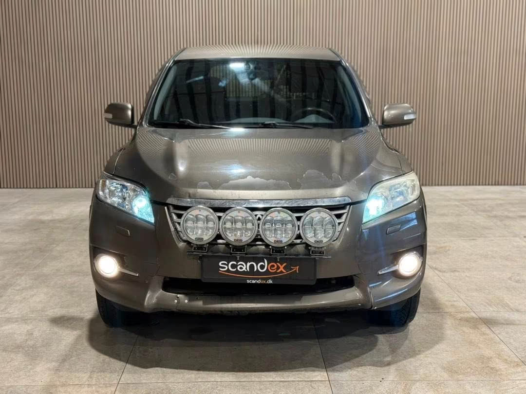 Toyota RAV4 Life 4×4 – Diesel Manuelle