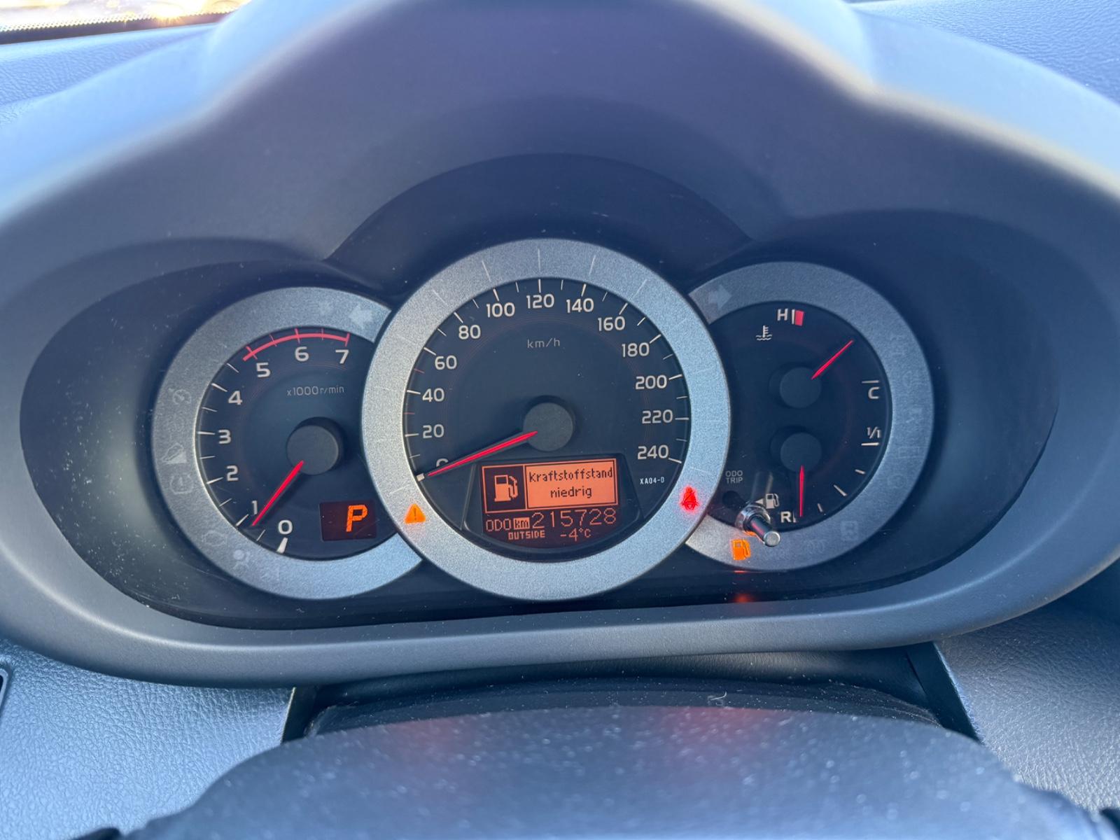 Toyota RAV4 Life 4×4 – Diesel Automatique