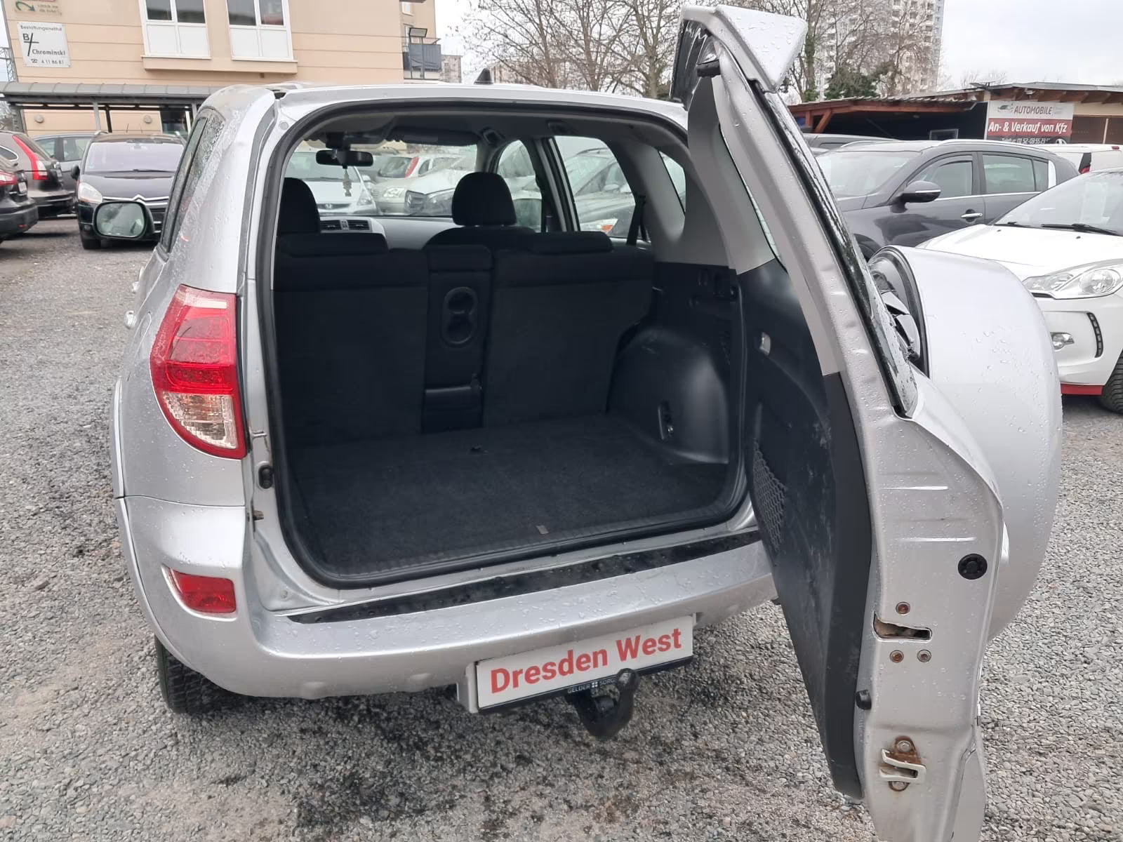 Toyota RAV4 Sol 4×4 – Diesel Manuelle