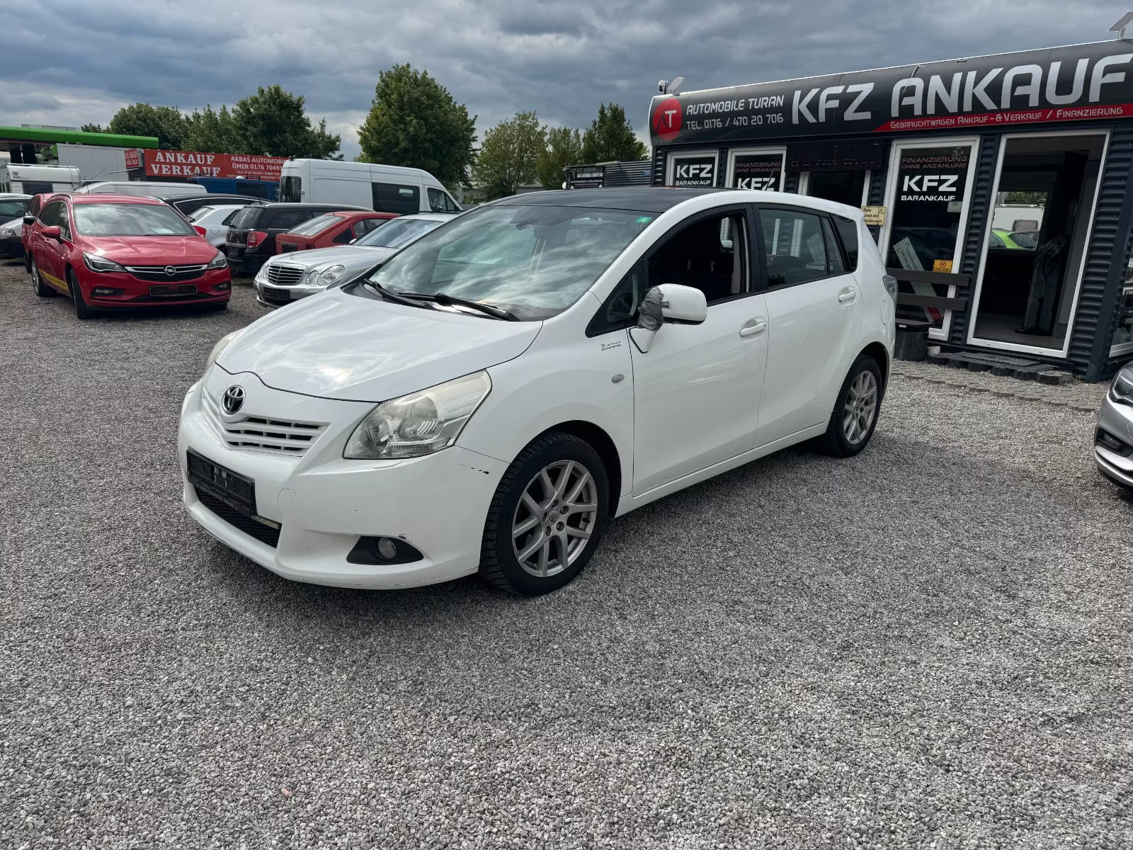 Toyota Verso Executive – 7 Places