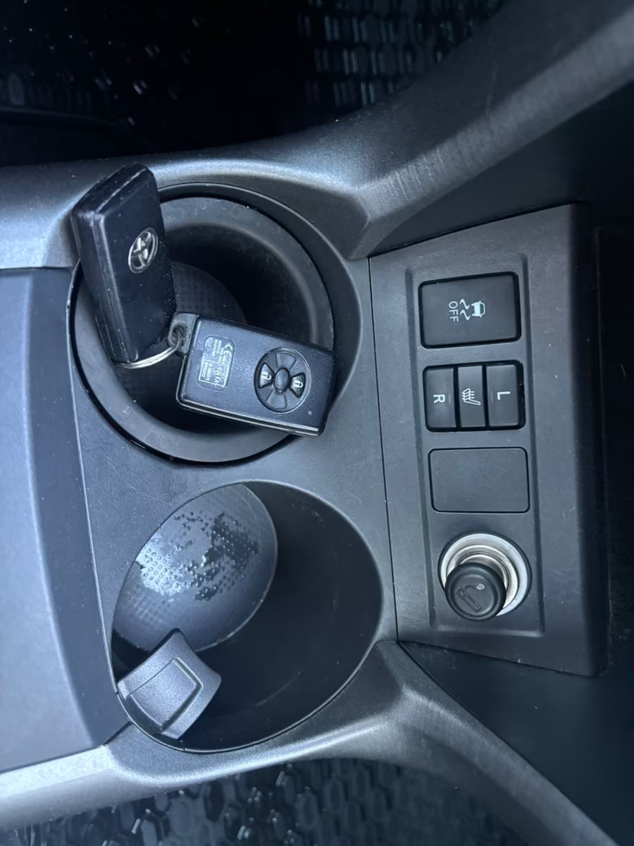 Toyota RAV4 Exécutive 4×4 – Diesel Automatique