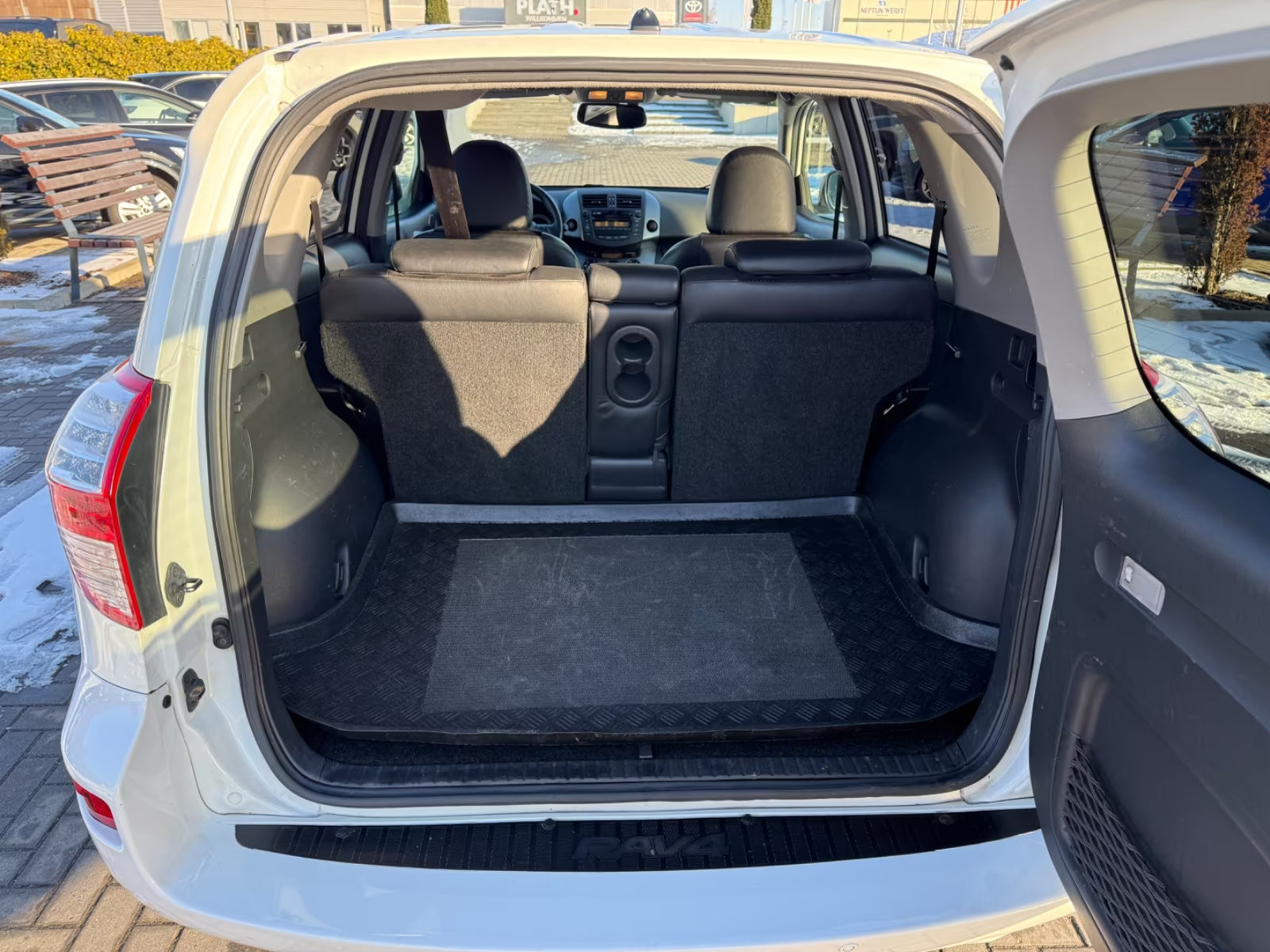 Toyota RAV4 Life 4×4 – Diesel Automatique