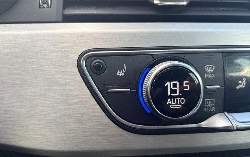 Audi A4 Avant 40 TDI 204ch S line quattro S tronic 7