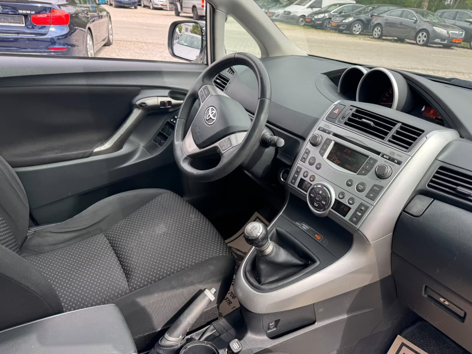 Toyota Verso Executive – 7 Places