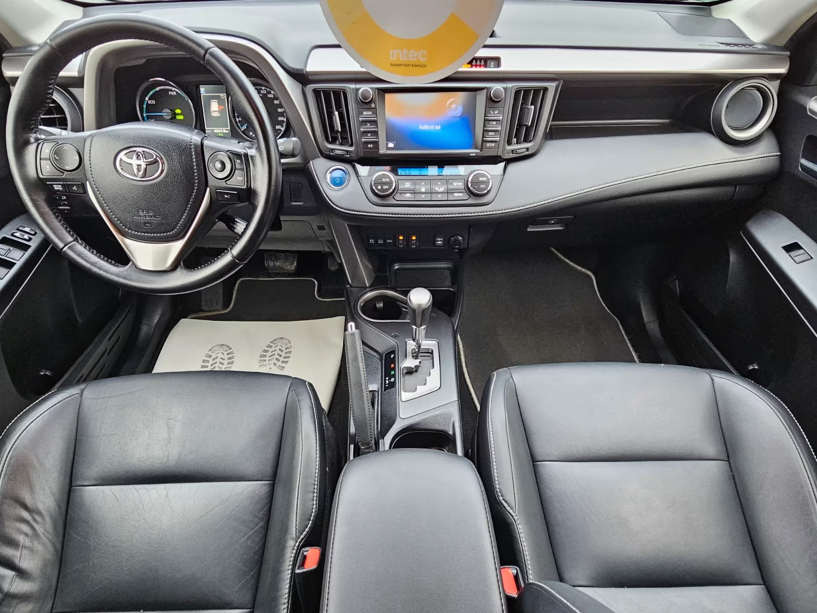 TOYOTA RAV4 AWD