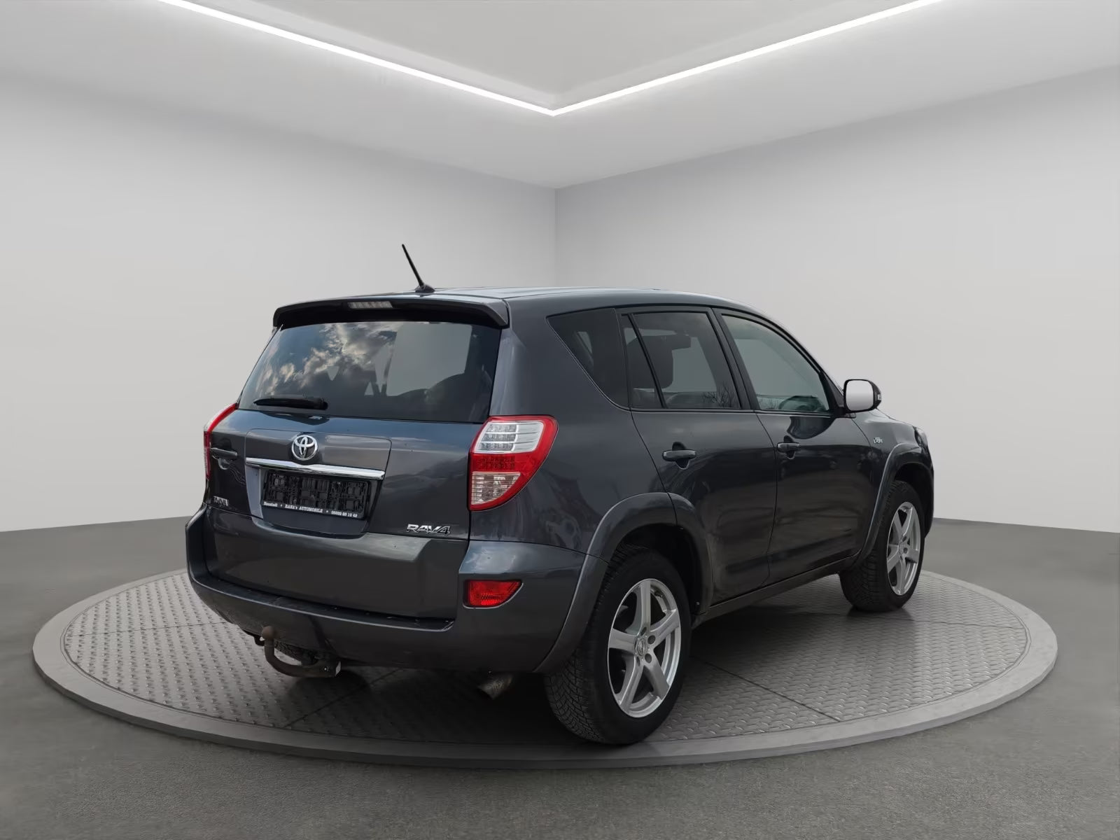 Toyota RAV4 Executive 4×4 – Diesel
